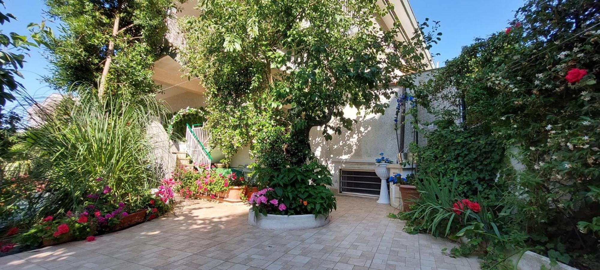 ホテル Casa Di Sofia カステッラーナ・グロッテ エクステリア 写真